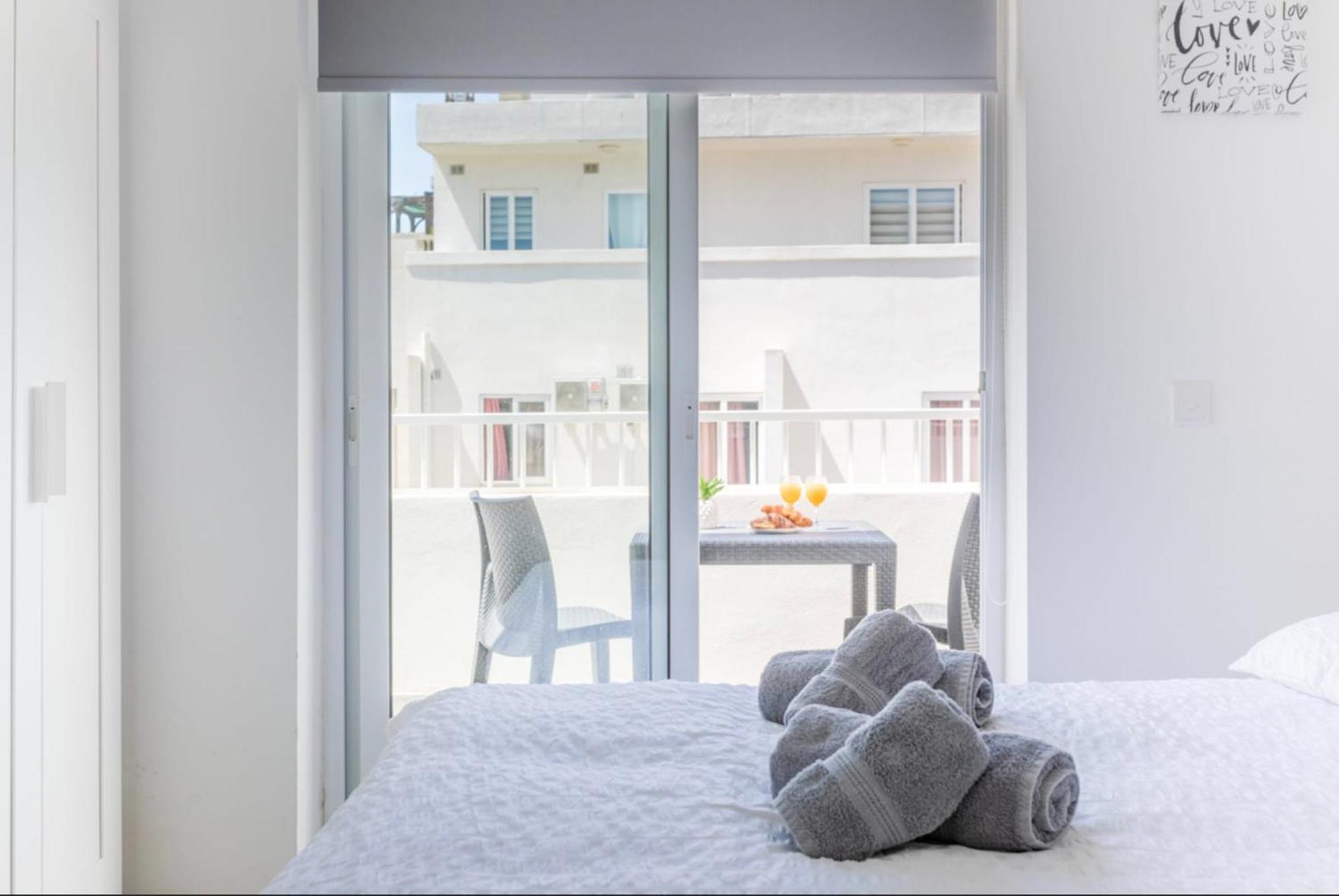 Saint Julian - Lovely Apartment With Terrace - Cityapartmentstay Saint Julian's Eksteriør bilde