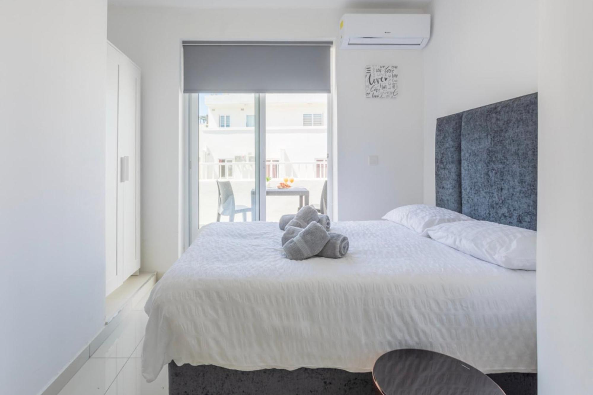 Saint Julian - Lovely Apartment With Terrace - Cityapartmentstay Saint Julian's Eksteriør bilde
